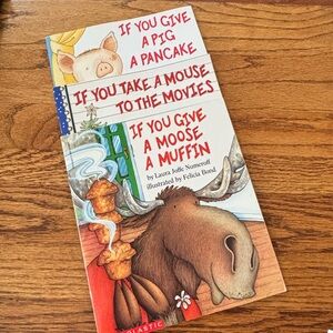 Scholastic Children's Book Trio with a Moose, Mouse and a Pig
